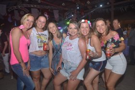 Asca�realiza baile de Carnaval com Brilha Som e Mig Musical
