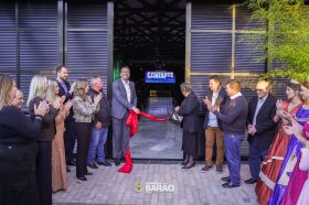 Bar�o celebra inaugura��o hist�rica do Centro Cultural durante a Semana do Munic�pio