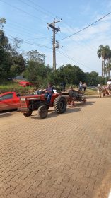 Celebra��es na regi�o mant�m tradi��o do Dia do Colono e do Motorista