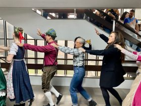 Comitiva da 15� Festur anima Porto Alegre com convite festivo para o evento que ser� em novembro