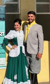 CTG Querncia da Serra brilha no 15 Rodeio Artstico Regional em Bom Princpio