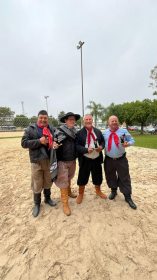 CTG Querncia da Serra brilha no 15 Rodeio Artstico Regional em Bom Princpio