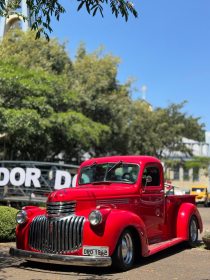 Encontro de Carros Antigos re�ne raridades e grande p�blico em Salvador do Sul