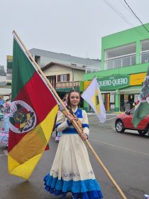 Extino da Chama Crioula encerra a Semana Farroupilha em Salvador do Sul