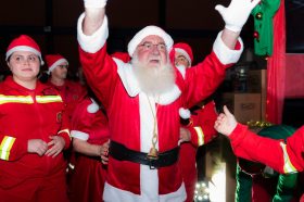 S�o Pedro vive a magia do Desfile Natal F� e Arte