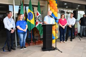 Supermercado Santa Clara em Salvador do Sul � inaugurado