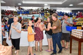 Supermercado Santa Clara em Salvador do Sul � inaugurado