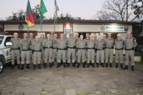 Alunos-soldados tiveram imers�o em Salvador do Sul