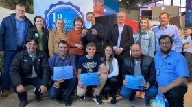 Propriedade de Tupandi � vencedora em pr�mio leiteiro do RS