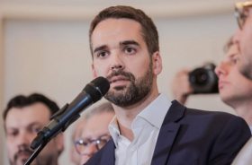 Eduardo Leite tenta mais quatro anos como governador