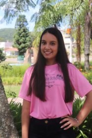 Conhe�a a candidata a soberana de S�o Pedro da Serra Fernanda Artus Pavani