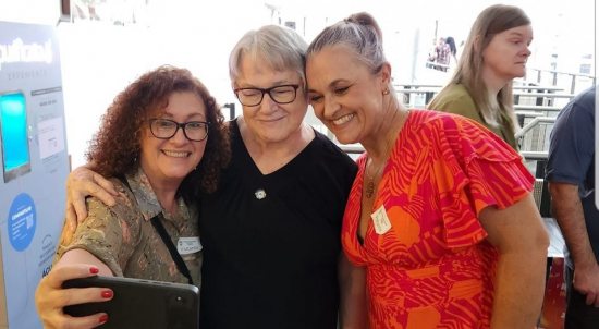 Vanice Loose recebe diploma de Mulher  Cidad� na C�mara Municipal de Porto Alegre 