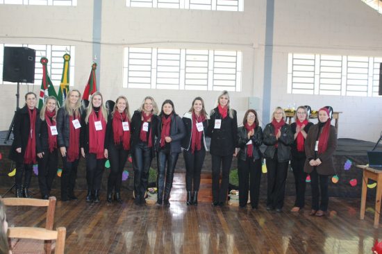 Merendeiras participaram de forma��o em encontro regional realizado em Salvador do Sul