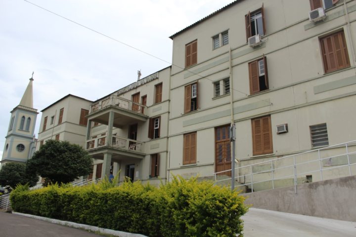 Prefeitura renova conv�nio com Hospital S�o Salvador