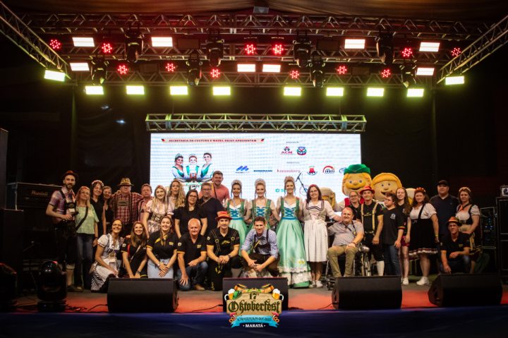 Marat� encerra Oktoberfest ap�s oito dias de muita festa