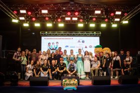 Marat encerra Oktoberfest aps oito dias de muita festa