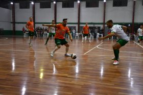 Copa Transcitrus tem rodada completa nesta sexta-feira