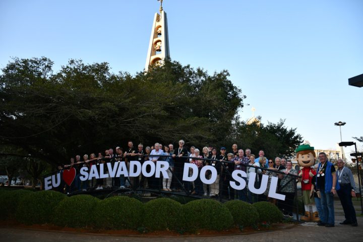 Salvador do Sul recebe comitiva de alem�es
