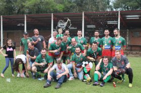 Campestre Baixo e Poca Bola s�o bicampe�es da Copa de Futebol 7 de Salvador do Sul