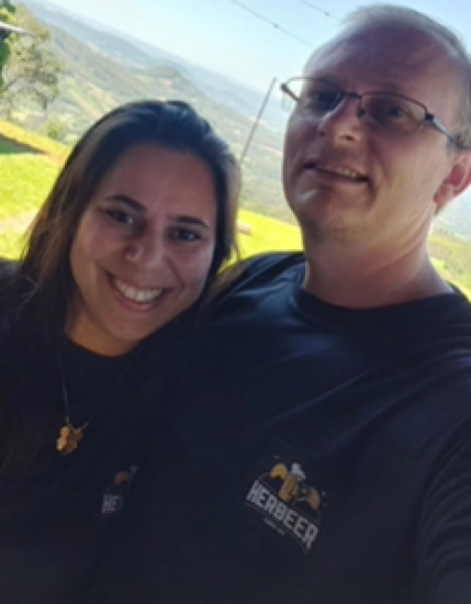 Nova cervejaria em S�o Jos� do Sul inaugura com grande p�blico