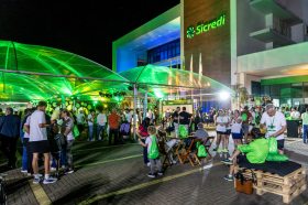 8� Sicredi Night Run re�ne maior p�blico da hist�ria