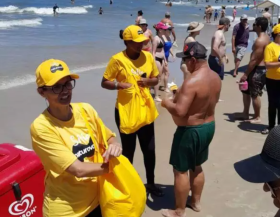Naturovos realiza blitz nas praias gachas