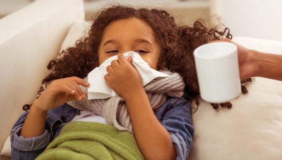 Municípios do Vale do Caí reforçam alerta sobre síndromes respiratórias em crianças e recebem apoio do Estado