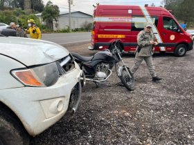 Motociclista fica ferido em coliso na BR-470, prximo ao acesso a municpio