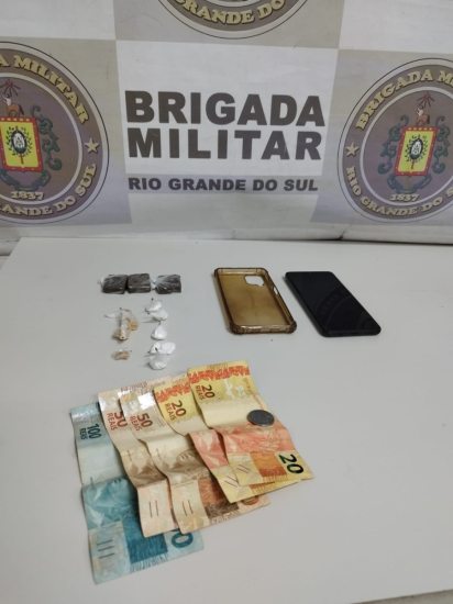 Adolescente  apreendido por trfico de drogas em Salvador do Sul