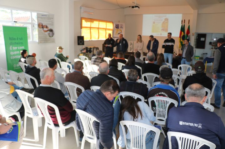 Seminrio discute secagem e armazenagem de gros em So Pedro da Serra
