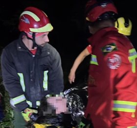 Jovem de 19 anos  resgatada em meio a mata no interior de So Sebastio do Ca