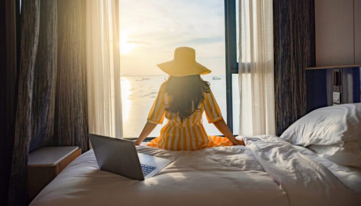 Novas regras de check-in e check-out modernizam o turismo brasileiro