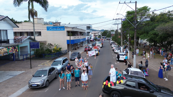 S�bado de tradi��o, f� e m�sica marca programa��o da 16� Festur