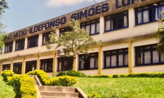 Ex-alunos da Escola Ildefonso Sim�es Lopes realizam encontro especial com almo�o de galeto organizado pelo C.P.M