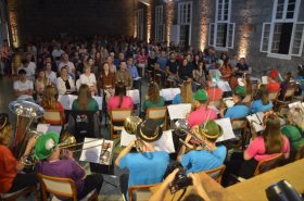 Concerto &lsquo;A Saga dos Imigrantes&rsquo; re�ne p�blico na Villa Santo In�cio