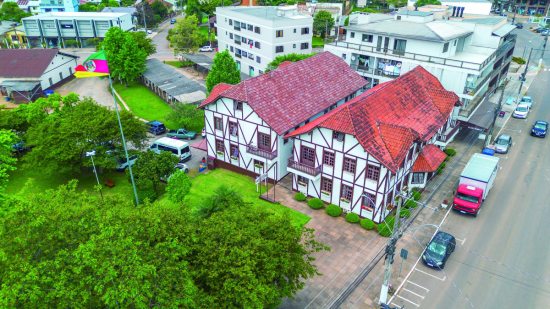 Prefeitura divulga substitui��es tempor�rias em secretarias