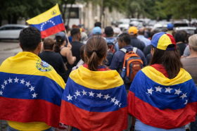 Venezuelanos no Vale do Ca� refletem sobre poss�vel retorno ao pa�s