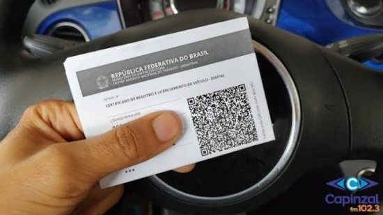 PRF alerta para prazo do licenciamento anual de ve�culos