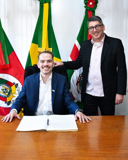 Henrique Kirch assume como prefeito em exerc�cio de Salvador do Sul